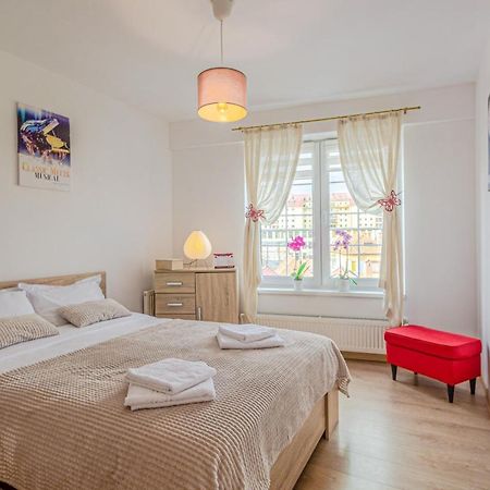 Opera Apart Appartement Braşov Buitenkant foto