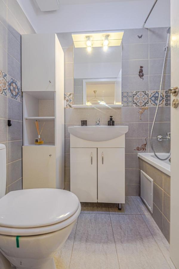 Opera Apart Appartement Braşov Buitenkant foto