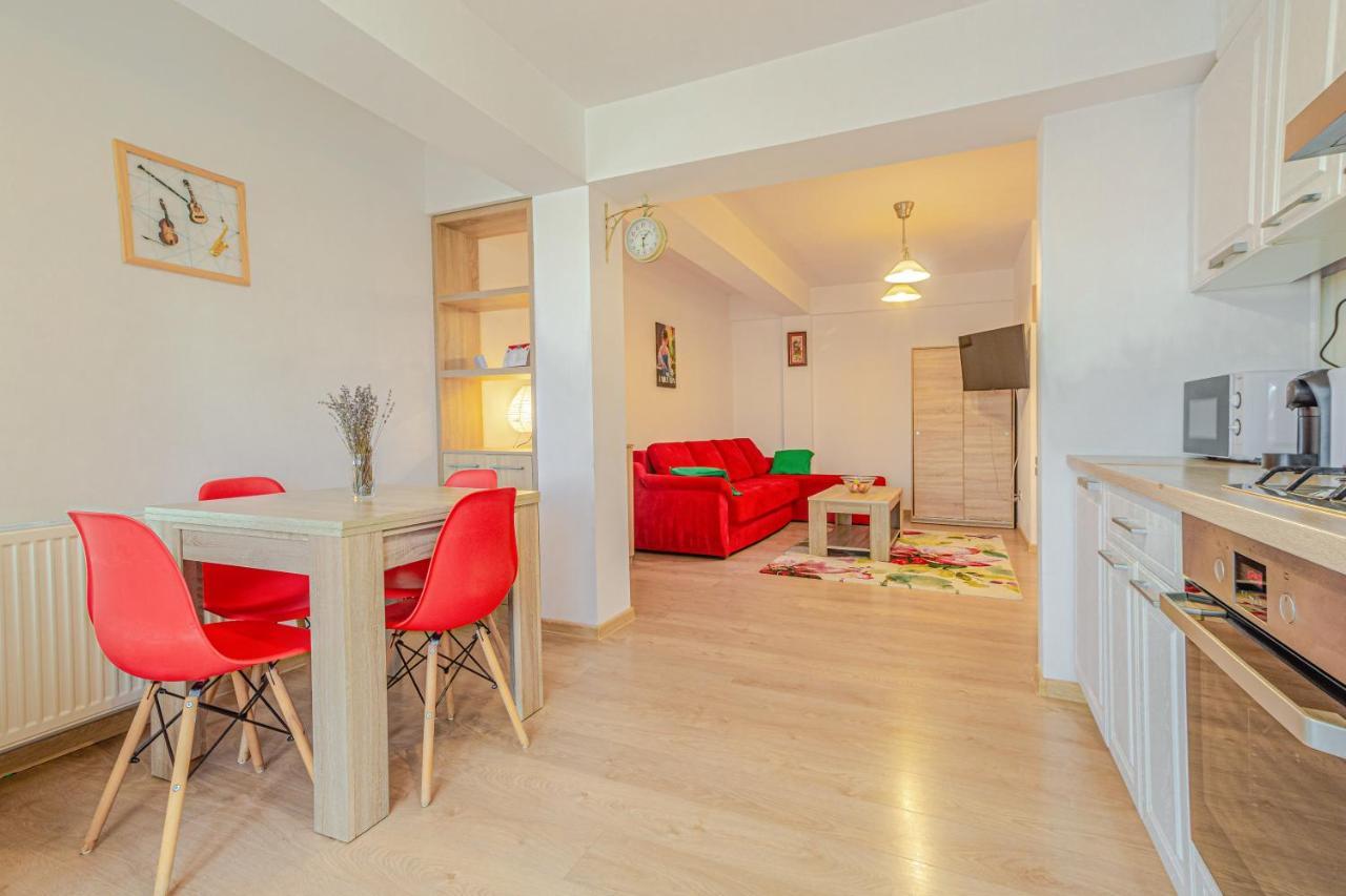 Opera Apart Appartement Braşov Buitenkant foto